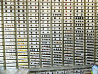 �}�c���}��|